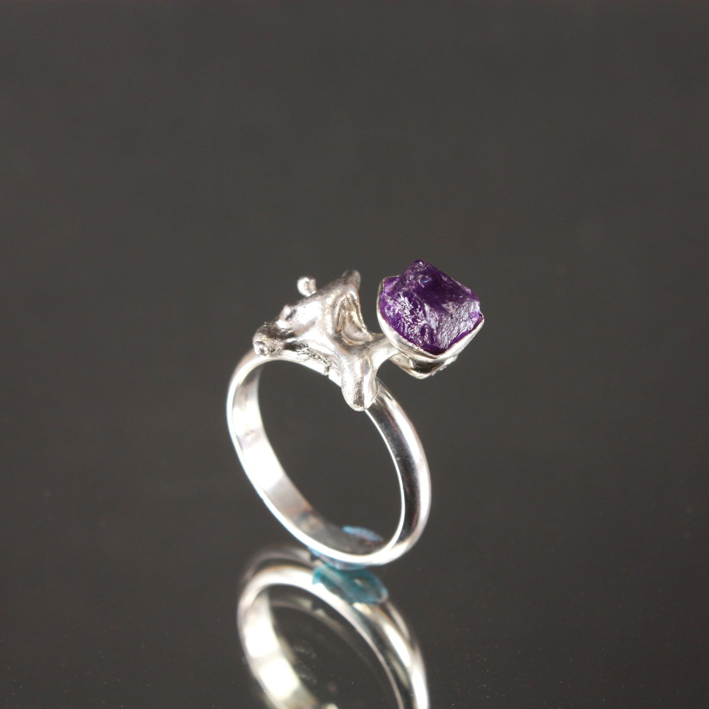 Cast-Ring-with-Amethyst