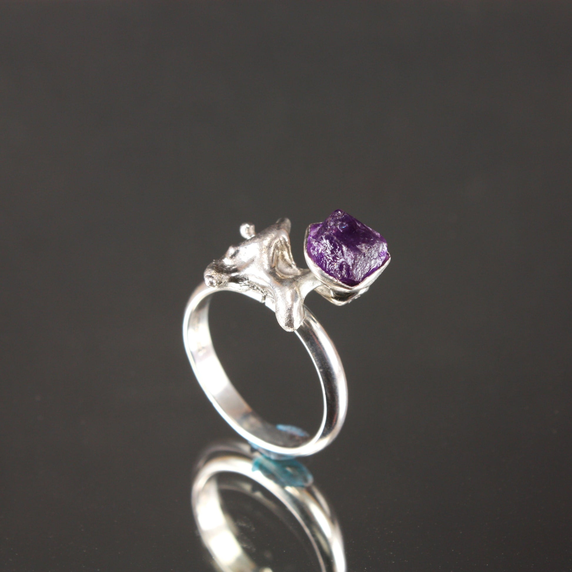 Cast-Ring-with-Amethyst