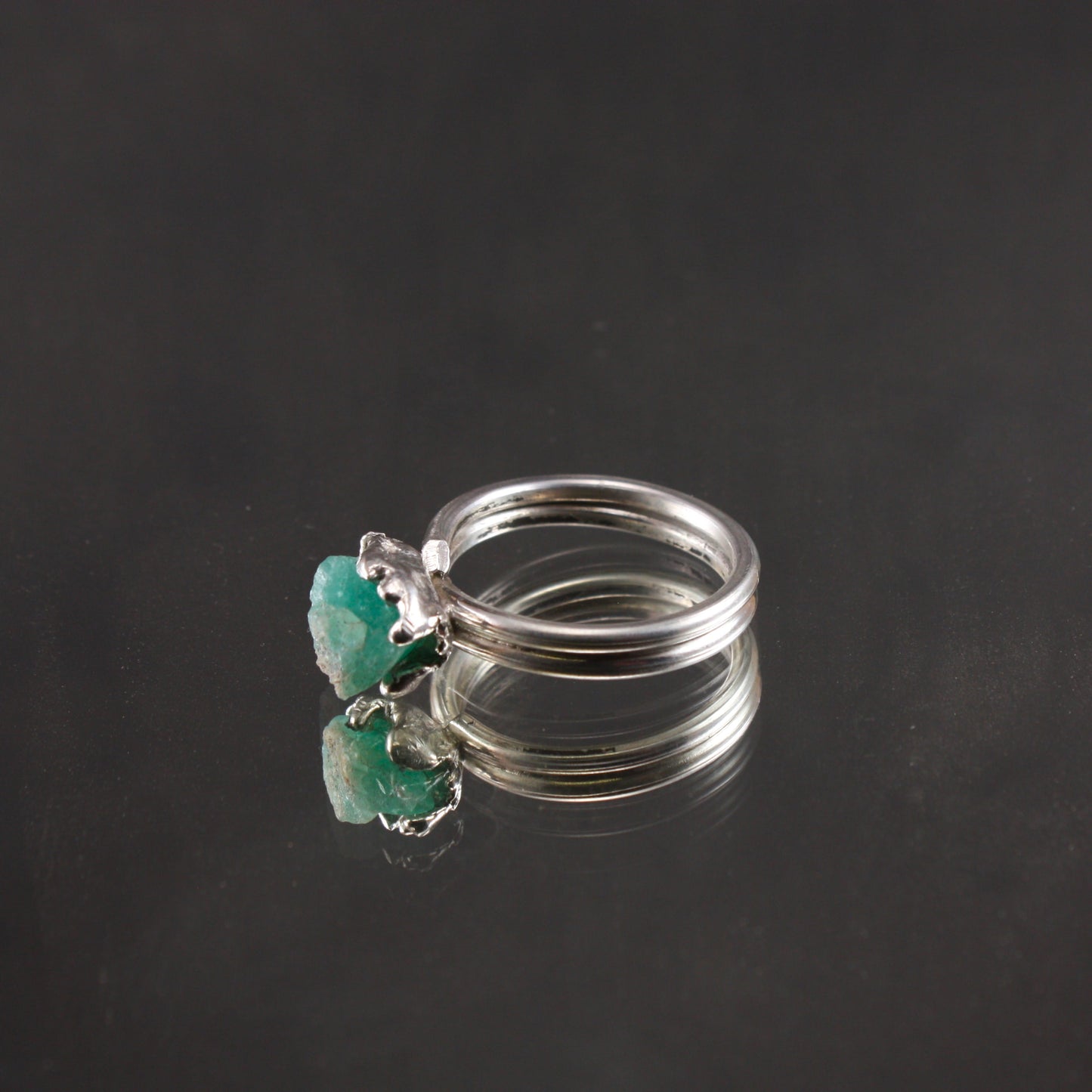 Raw-Emerald-Ring