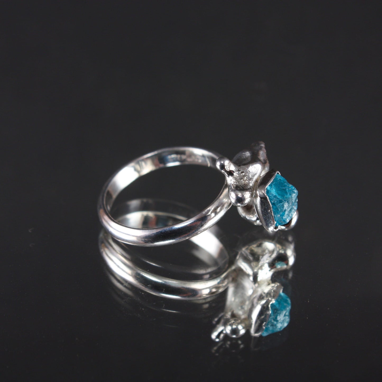 Raw-Apatite-Water-Cast-Ring