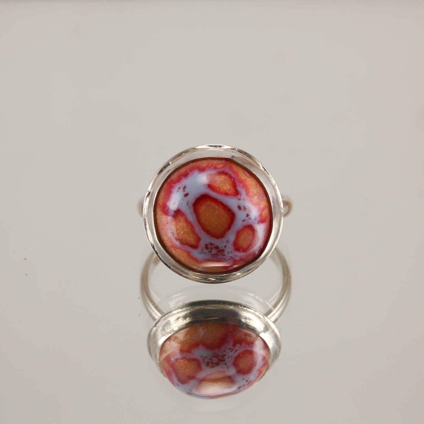 peach-and-red-round-enamel-ring