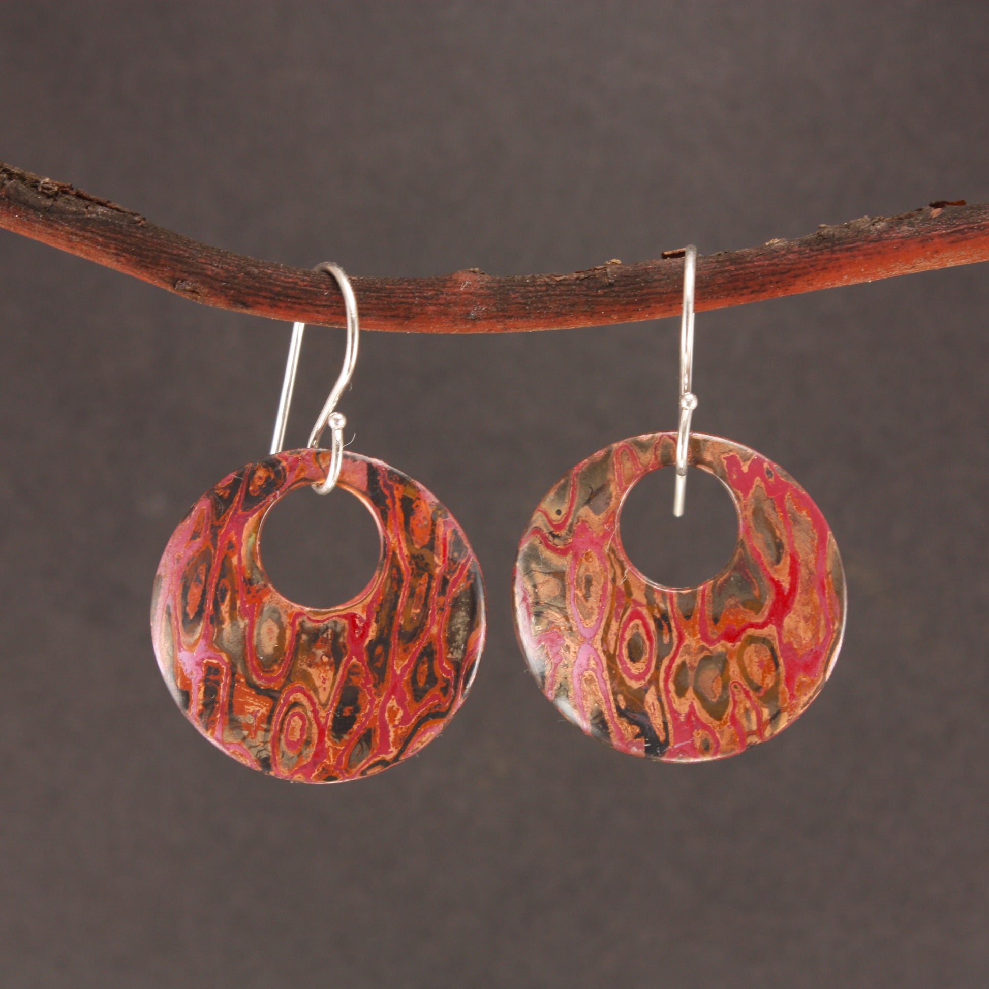 Round-mokume-earrings-with-hido-patina
