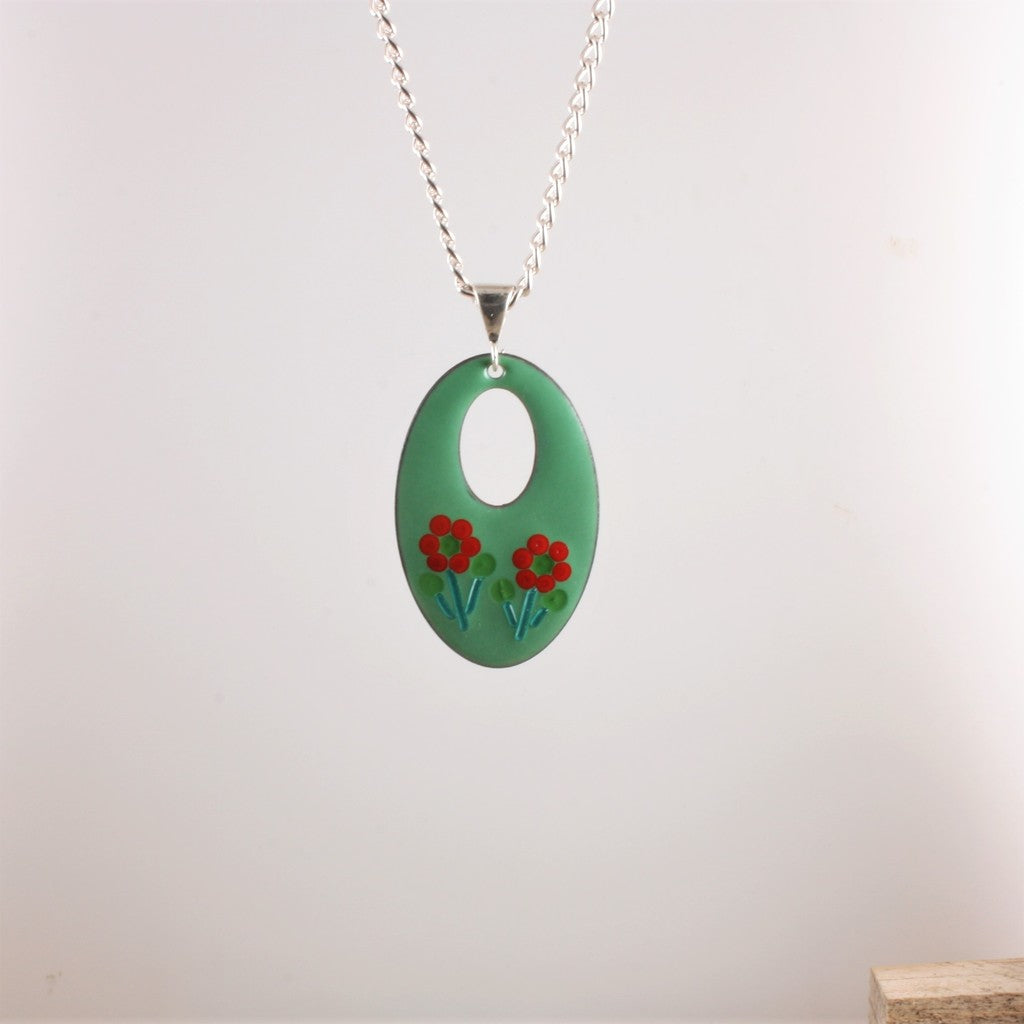 Green-Flower-Pendant-a