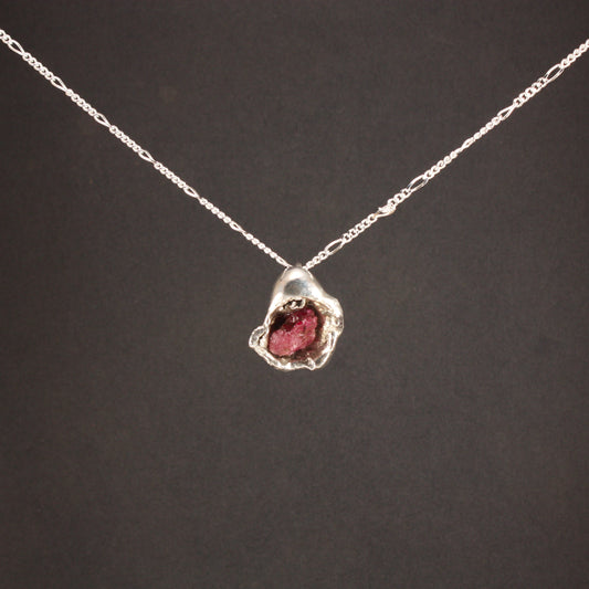 Raw-Spinel-Necklace