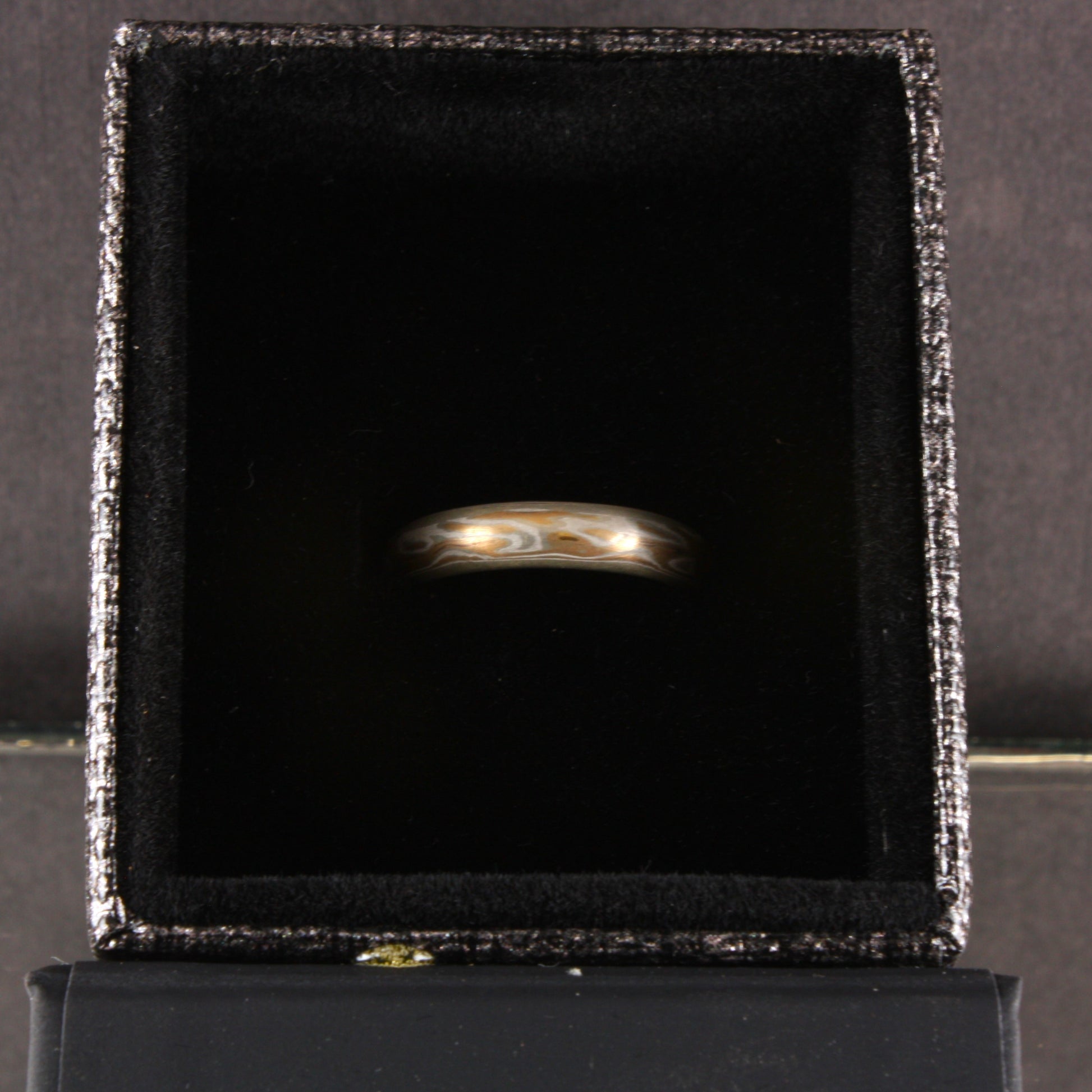 gold mokume ring box