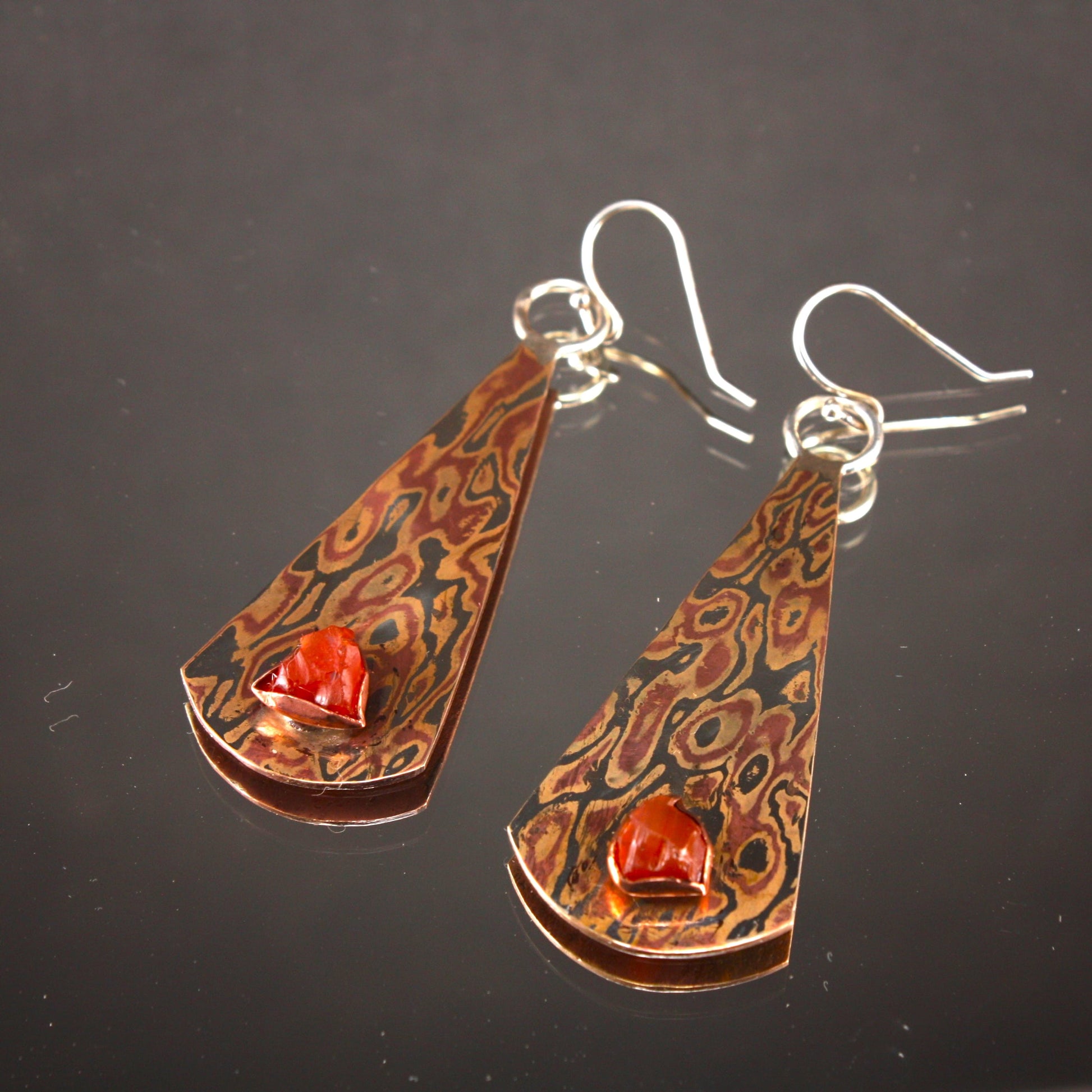 pendulum-mokume-earrings-with-carnelian