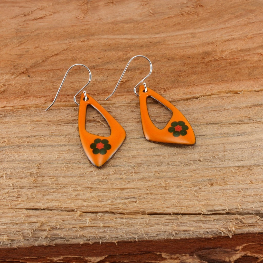 Orange-Flower-Trapeziod-Earrings-a
